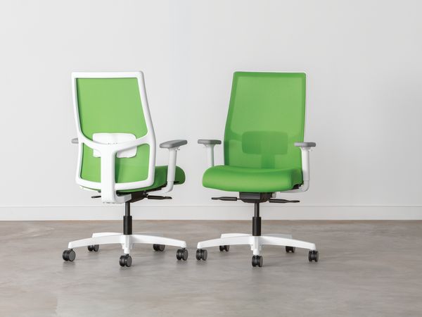 Ignition Spectrum Mesh chairs 