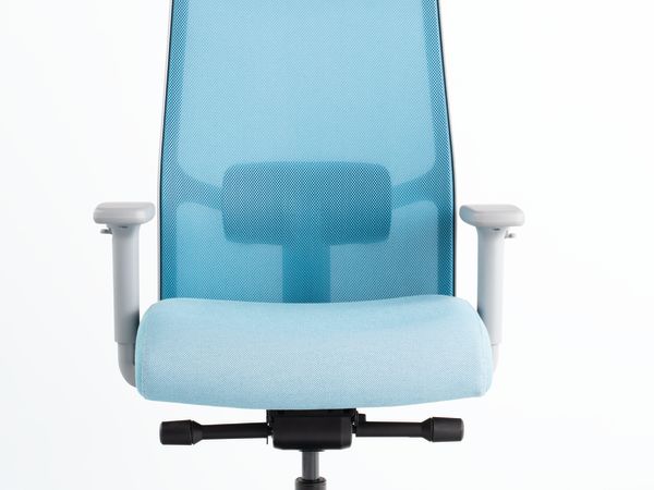 Ignition Spectrum Mesh chairs 