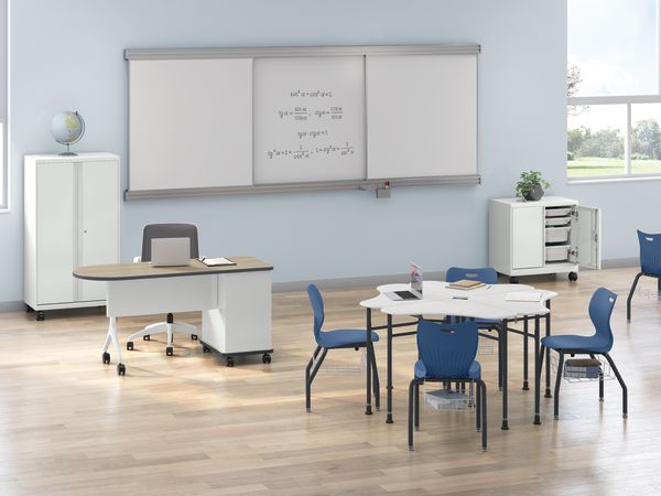 SmartLink Seating and Desks