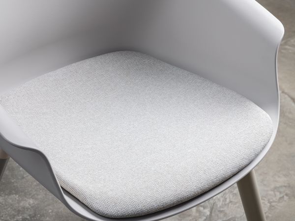 HON-600-Brim-SeatCushion-002