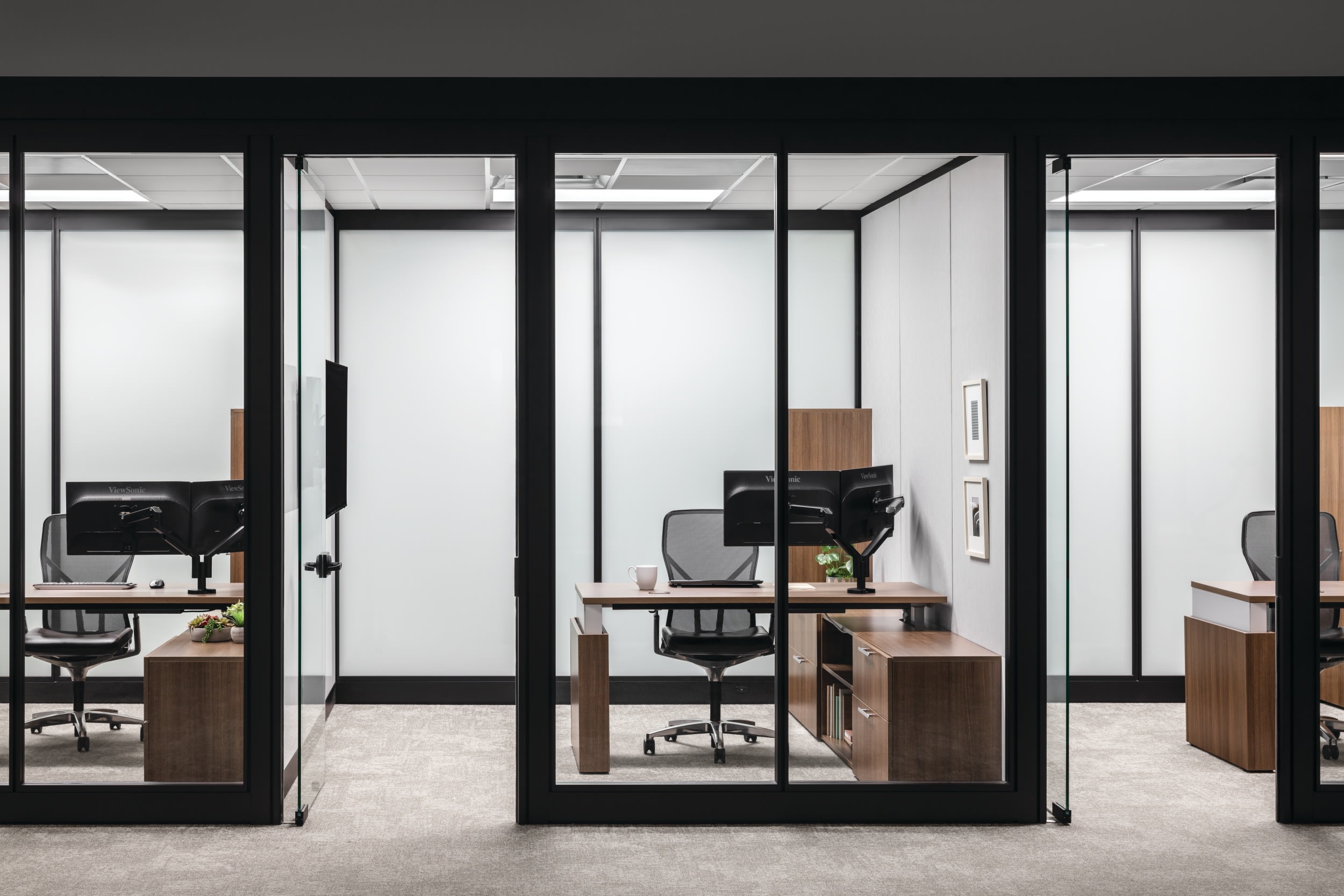 Environment_Beyond_Architectual Walls_007-JPG_High_Res (3).jpg