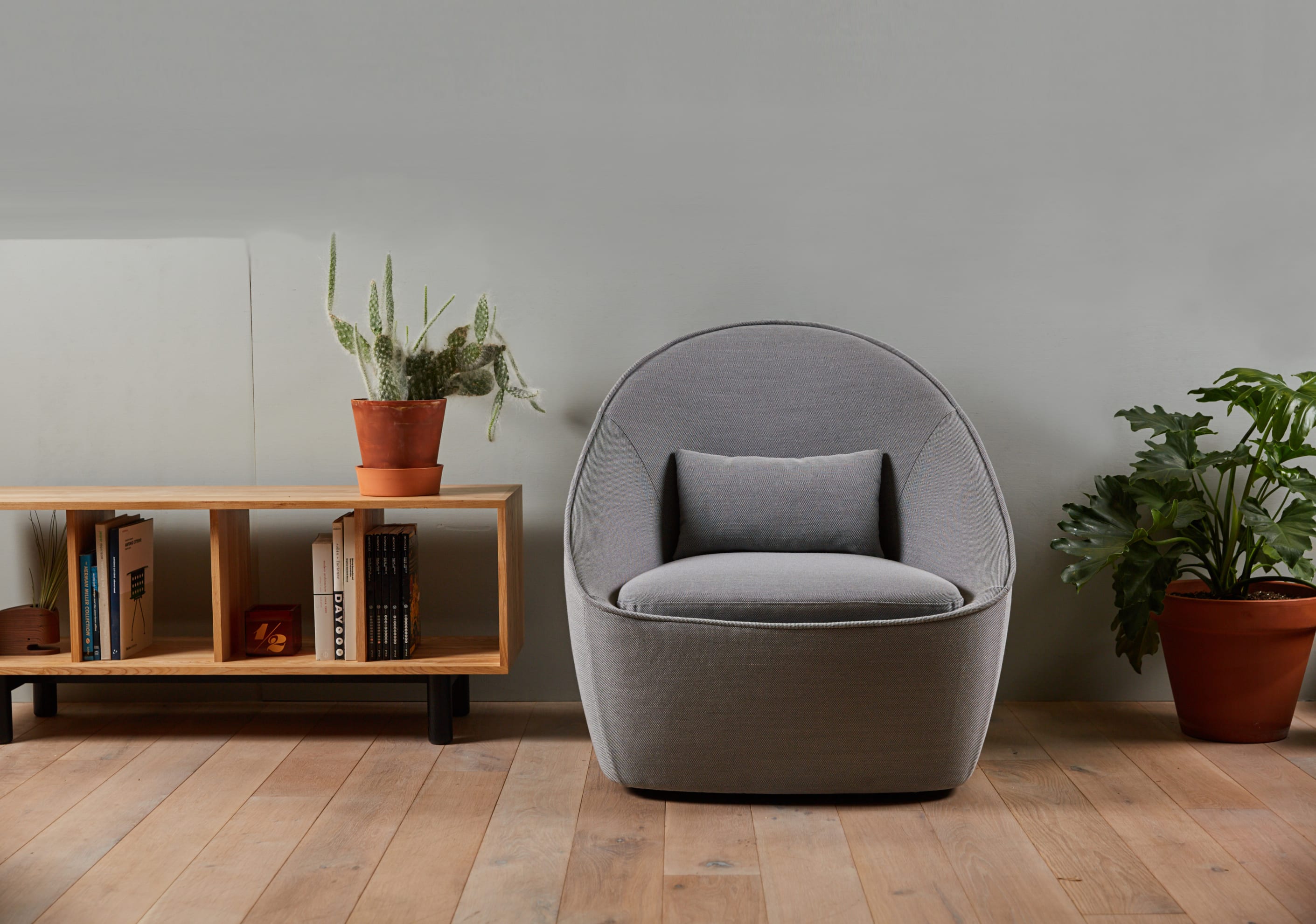 Environment_Corral Book Bench_1.jpg