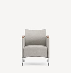 Front view of the Molti lounge chair with silver legs, wood armrests and light grey upholstery.