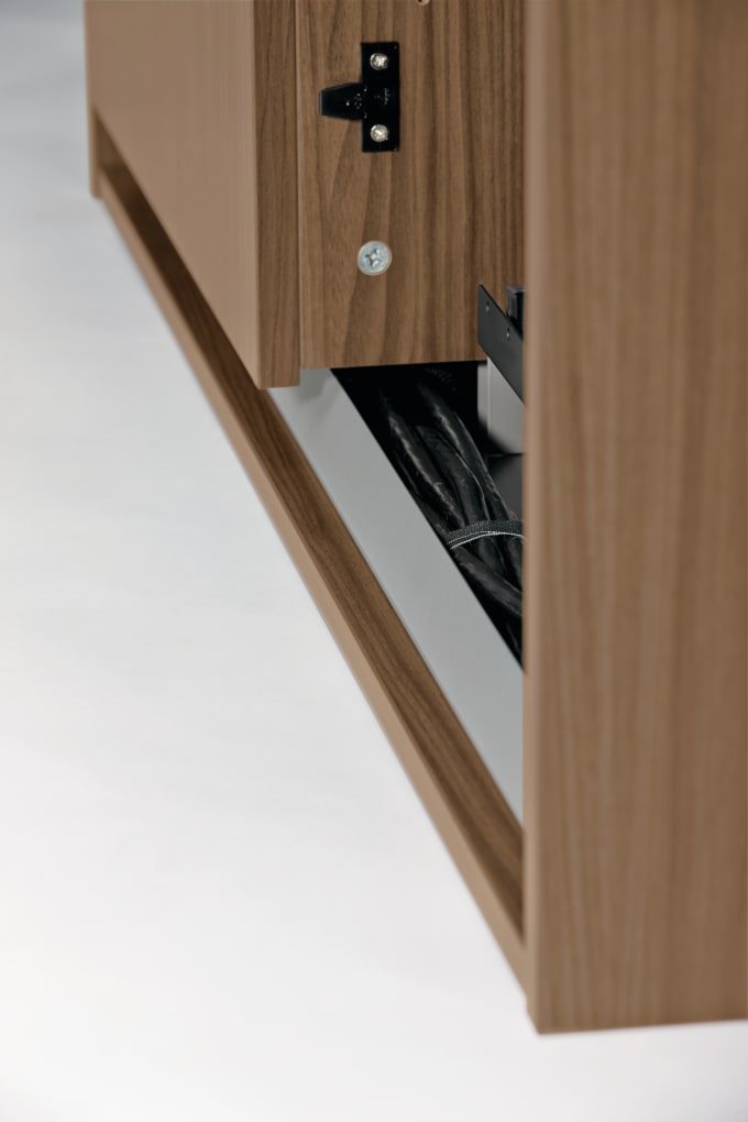 Detail_Aware_Credenza Cable Manager_1.1