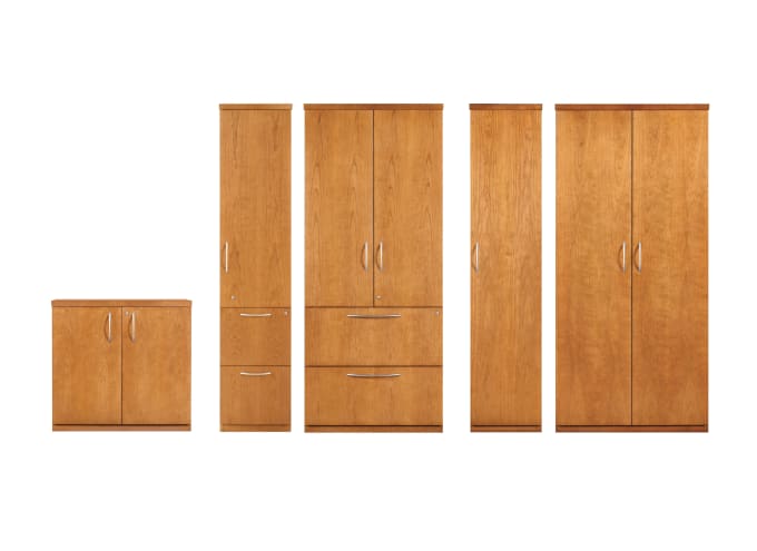 Detail_Medley_Closets_HI