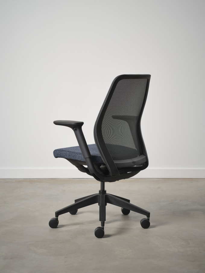 Pli Task Chair