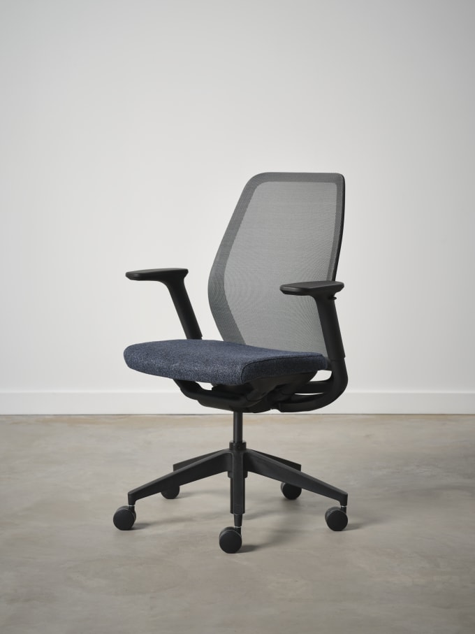 Pli Task Chair