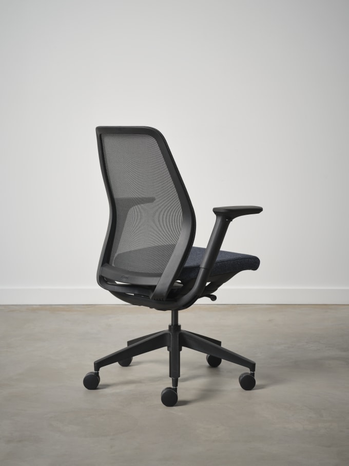 Pli Task Chair