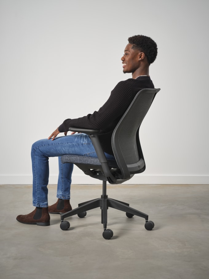 Pli Task Chair