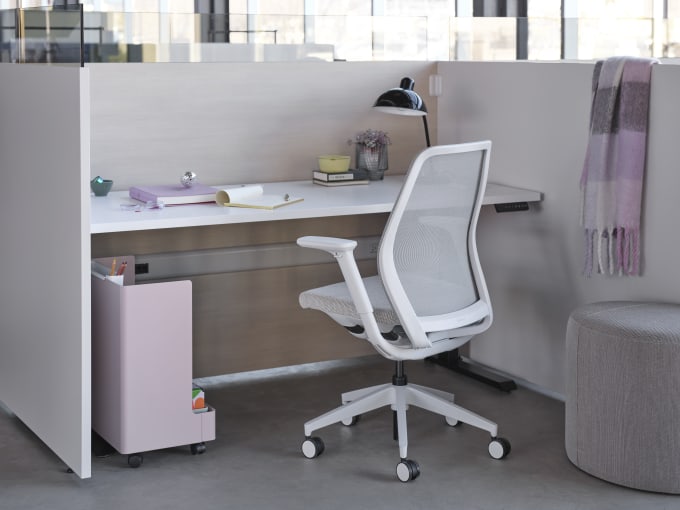 Fit with Pli Task Chair