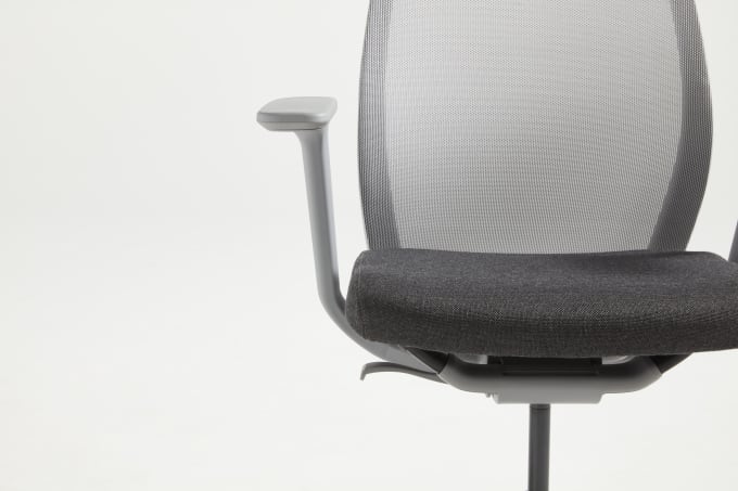 Pli Task Chair