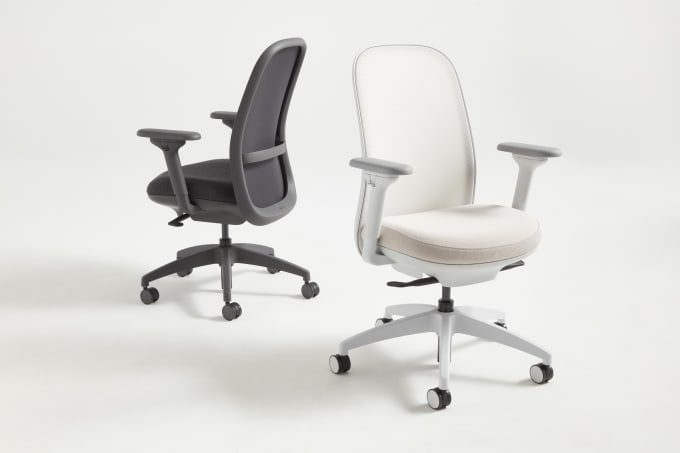 O6 Task Chair