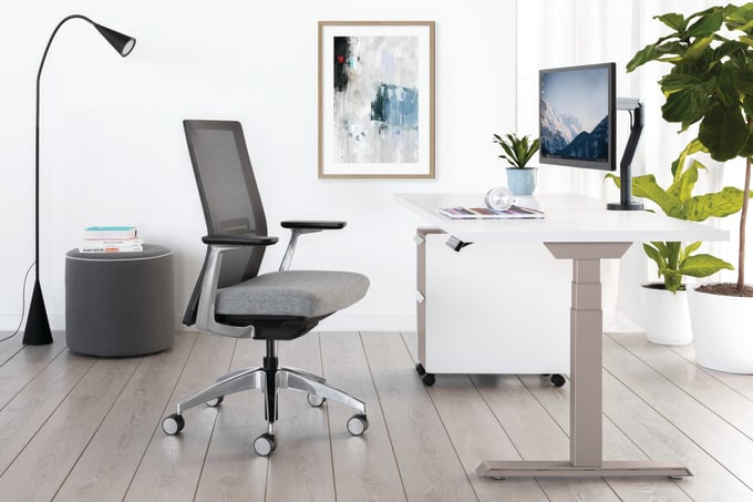 Allsteel Altitude in Dune with Radii and Evo