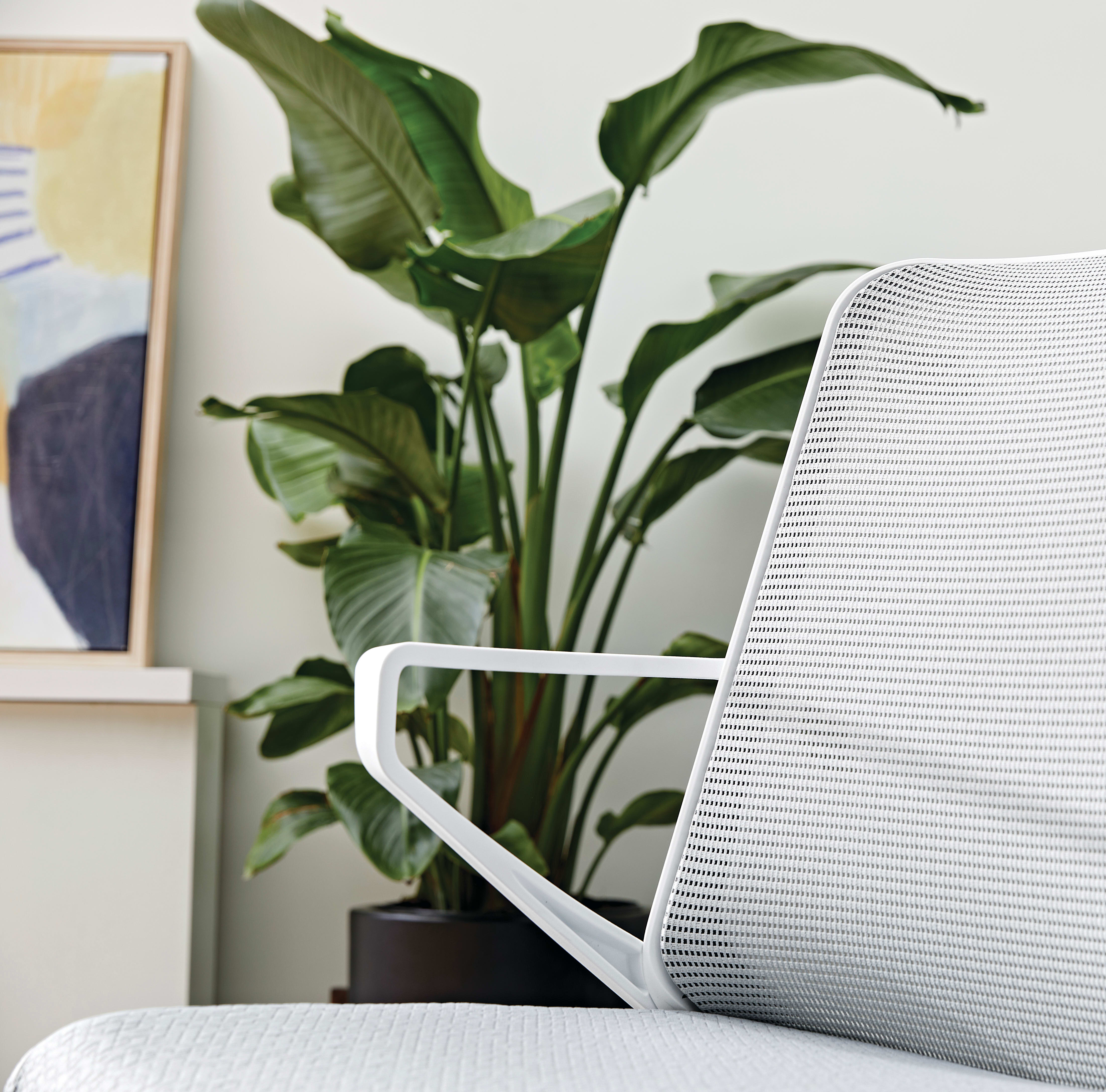Cliq Task chair detail