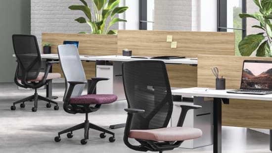 Touchdown workstations with Flexion task seating and Contain lockers in background.