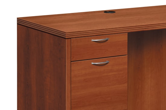 HON-Valido-H11516L.A.C.COGNCOGN-045-001_crop