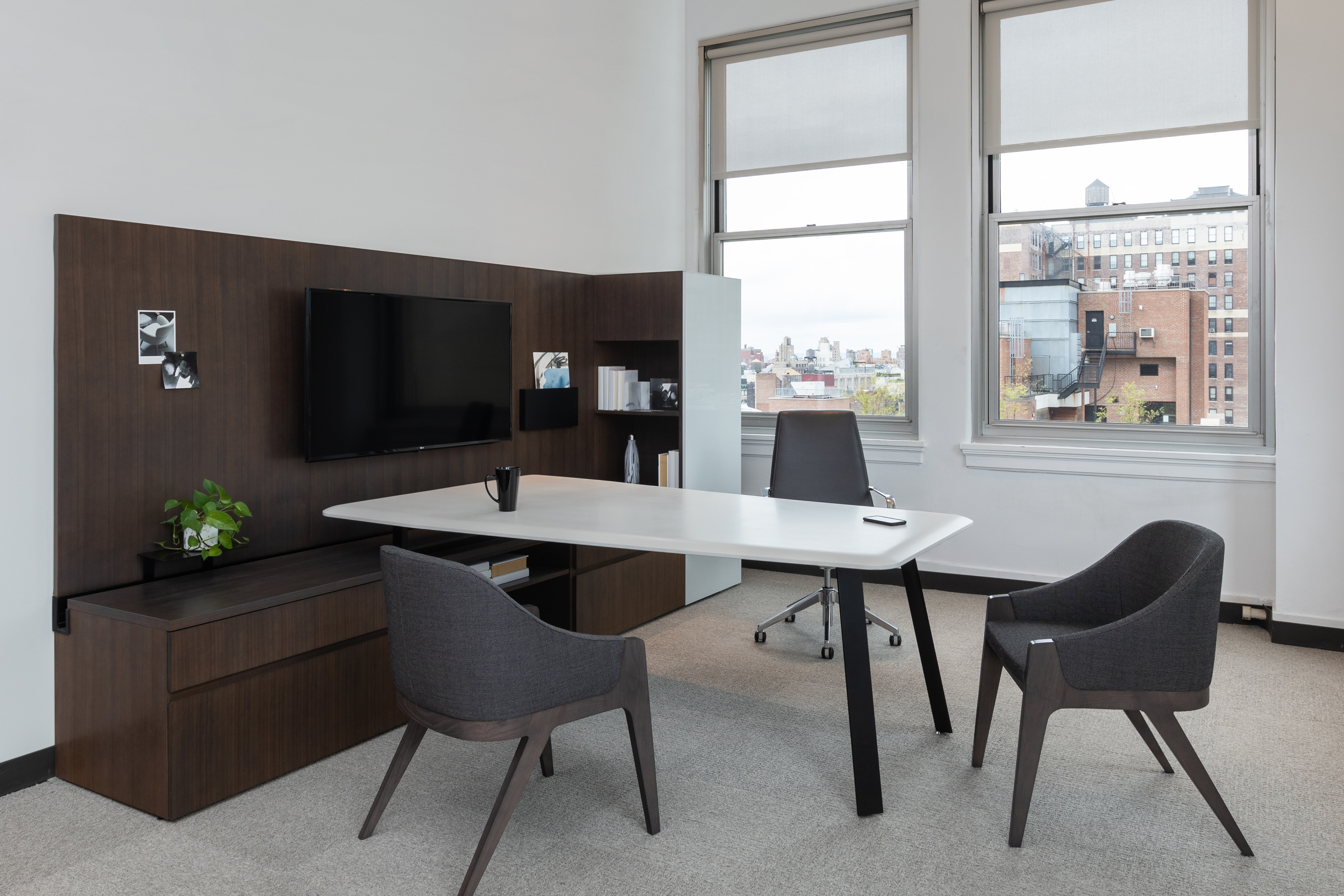 Modern Leaders and Supportive Workspaces | Allsteel