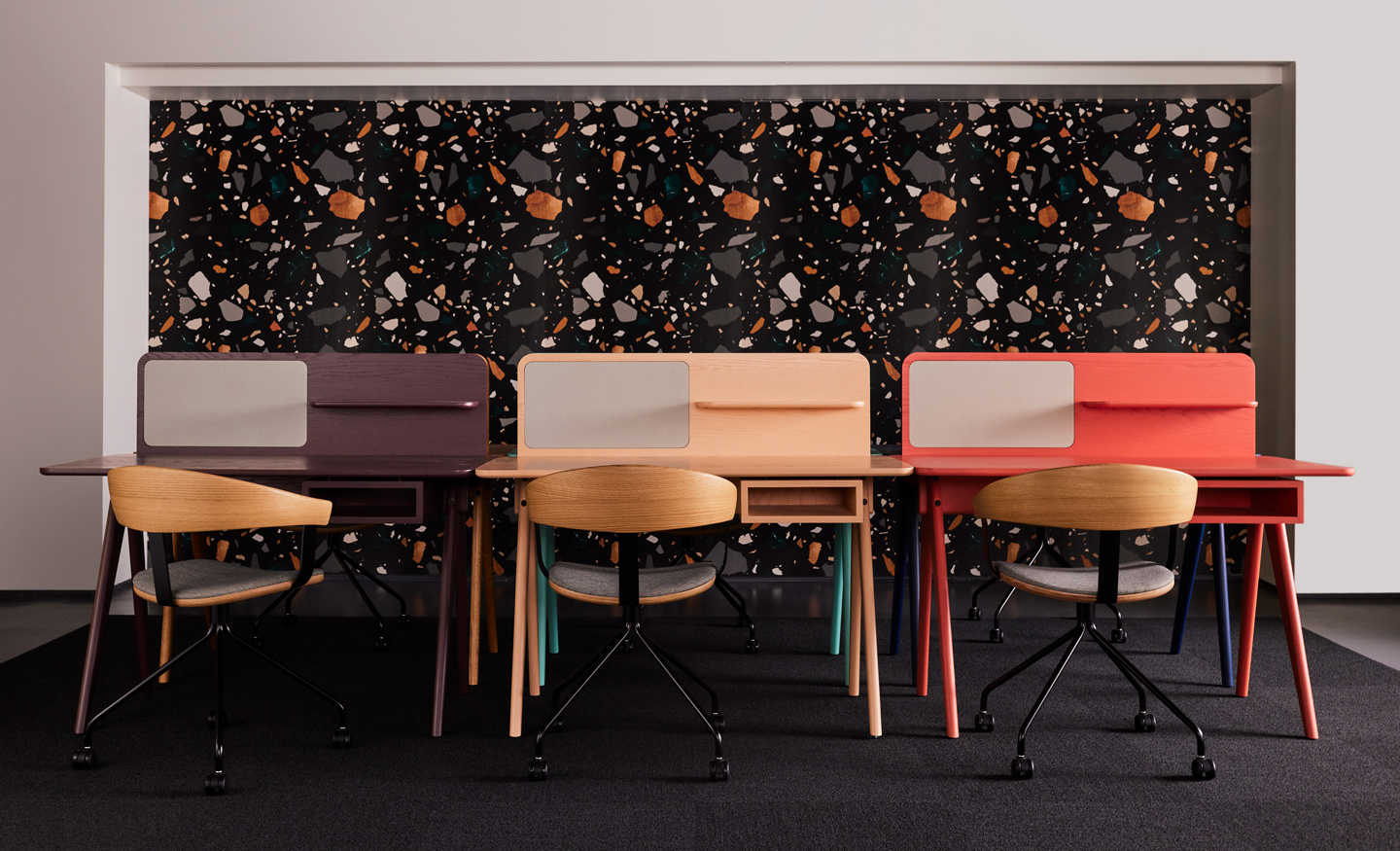 HBF_NeoCon_01_NoteEssen_1440x875px_fxldxt.jpg