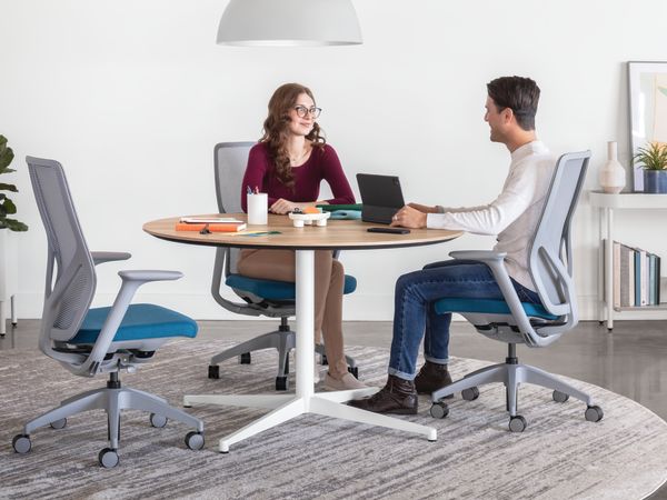 Flexion Seating, Preside round conference table, Sculpt Table