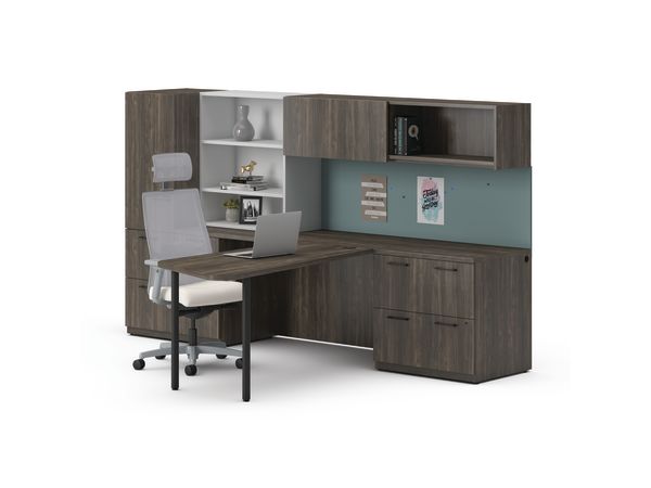 Concinnity Desking with Ignition Seating.