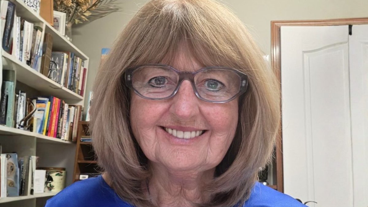Ovarian cancer patient handles treatment with faith and family support
