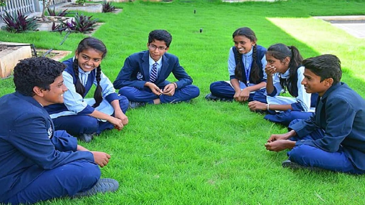 West Bengal inspects empty schools West Bengal inspects empty schools - empty schools