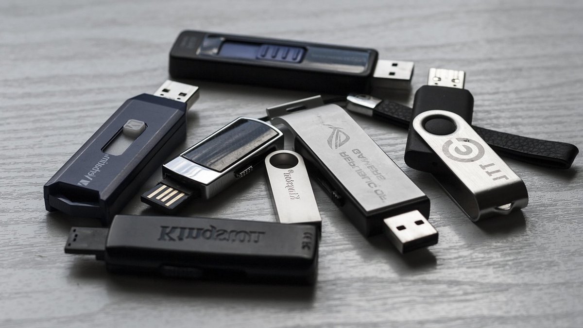 Pasir Gudang Hospital to Reach Full Capacity by December Memory stick, memory, media, recording mode, external, removable, capacity, usb, gray media, gray memory, usb, usb, usb, usb,