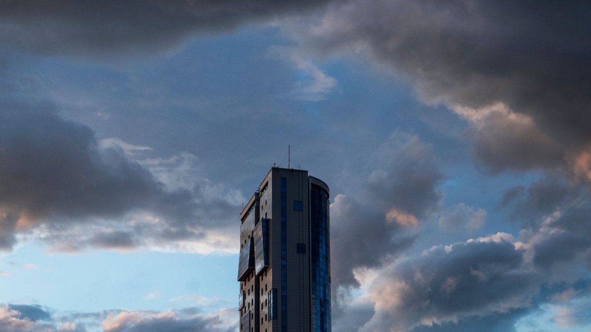 Oracle lays off 7 percent of cloud staff