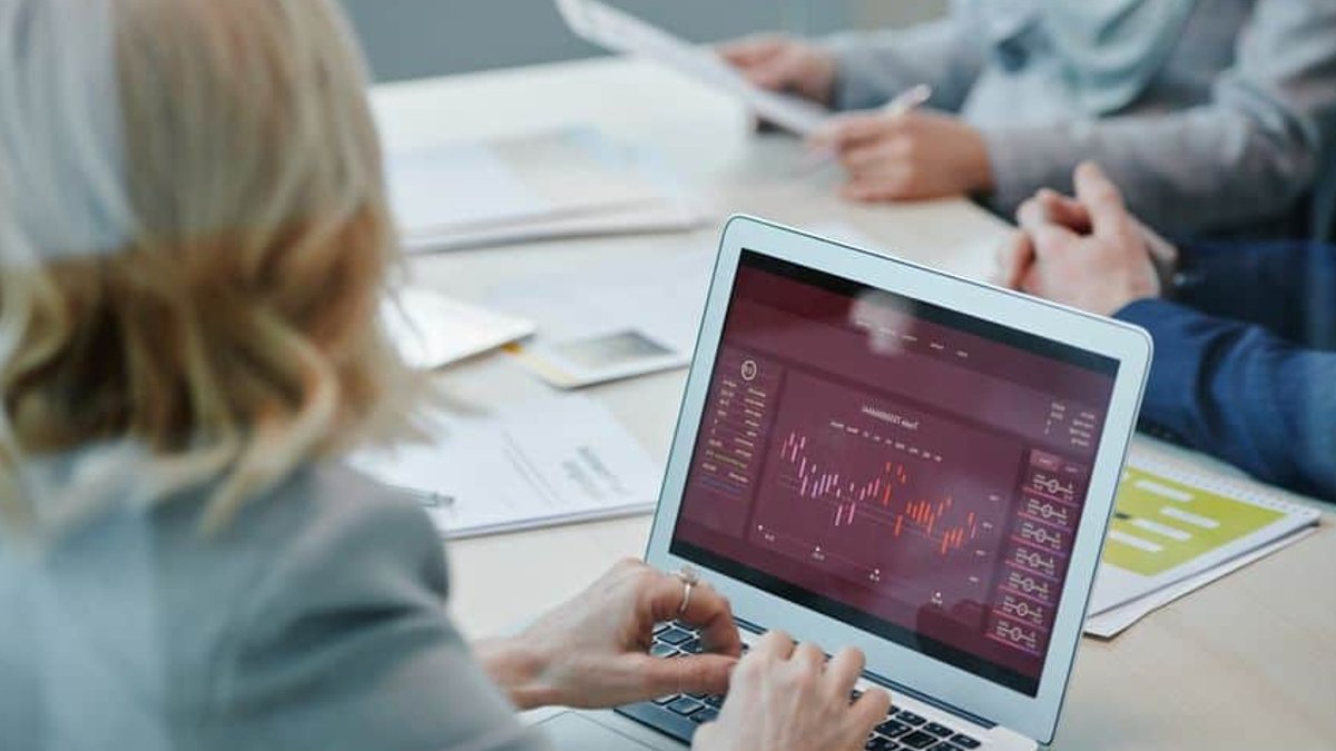 Public Health Teams Adopt Data Diaries for Decisions - data diary