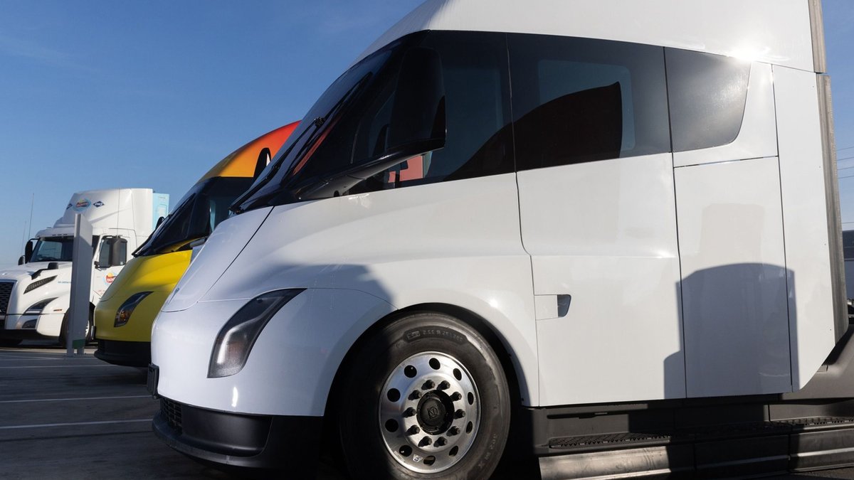 B.C. Trucking Firm Installs Canada's First Tesla Megachargers B.C. Trucking Firm Installs Canada's First Tesla Megachargers - tesla megachargers