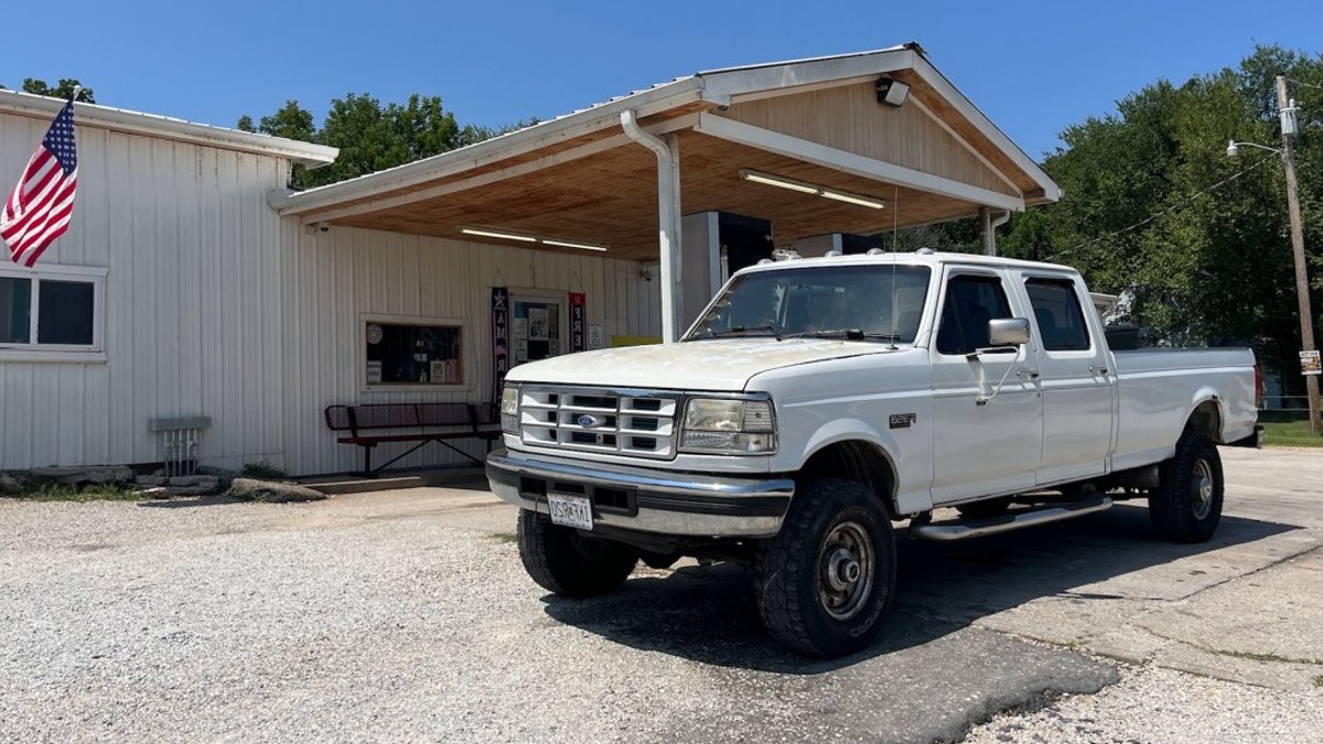 Texas allows limited farm diesel use amid soaring prices Texas allows limited farm diesel use amid soaring prices - farm diesel use