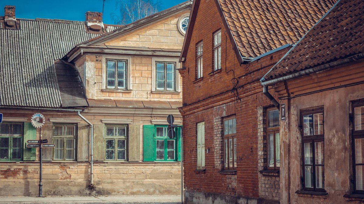 Latvia votes amid drone threats and Ukraine war concerns - latvia election