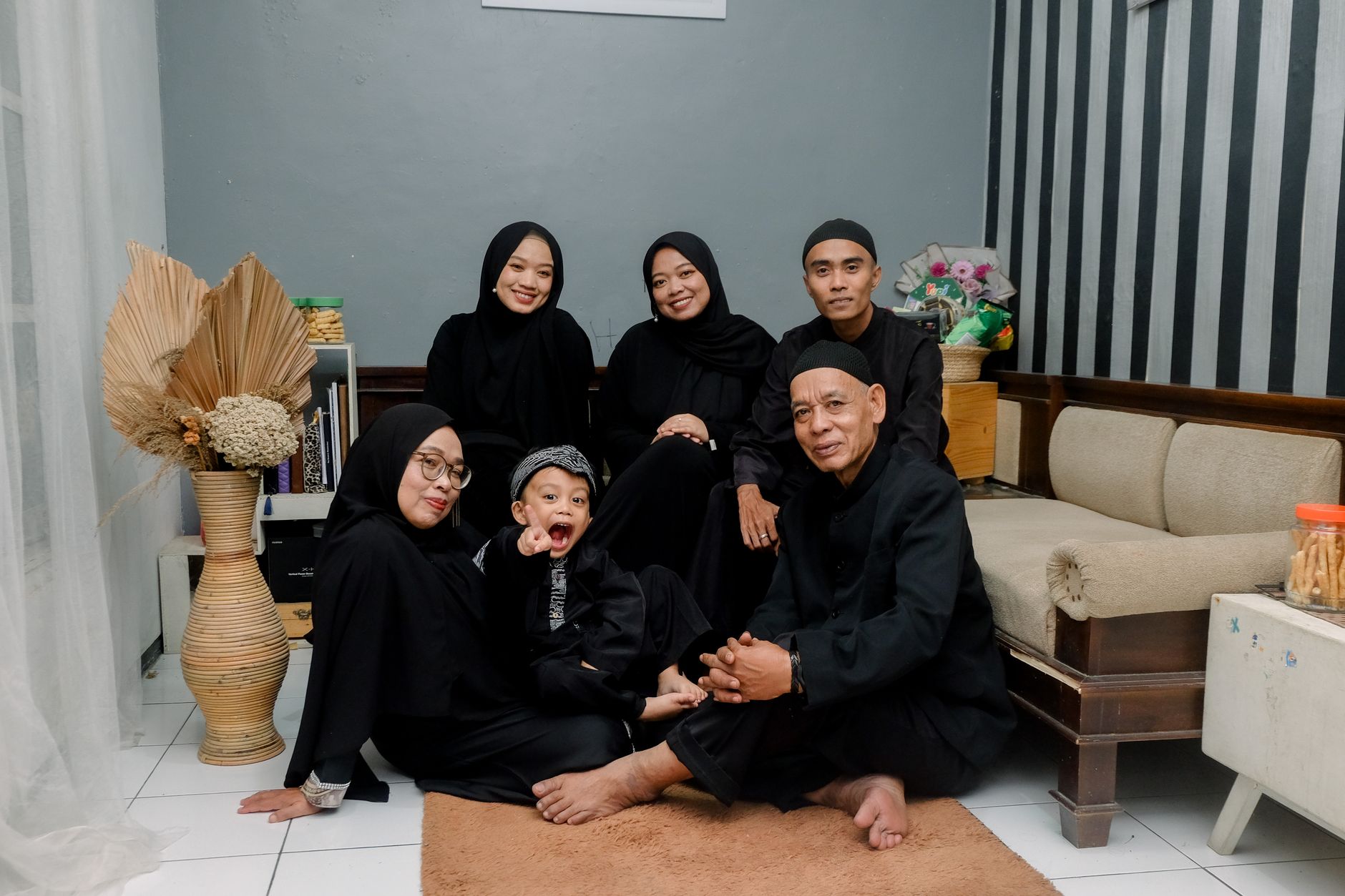 Tragedi Keracunan di Warakas: 3 Sekeluarga Meninggal