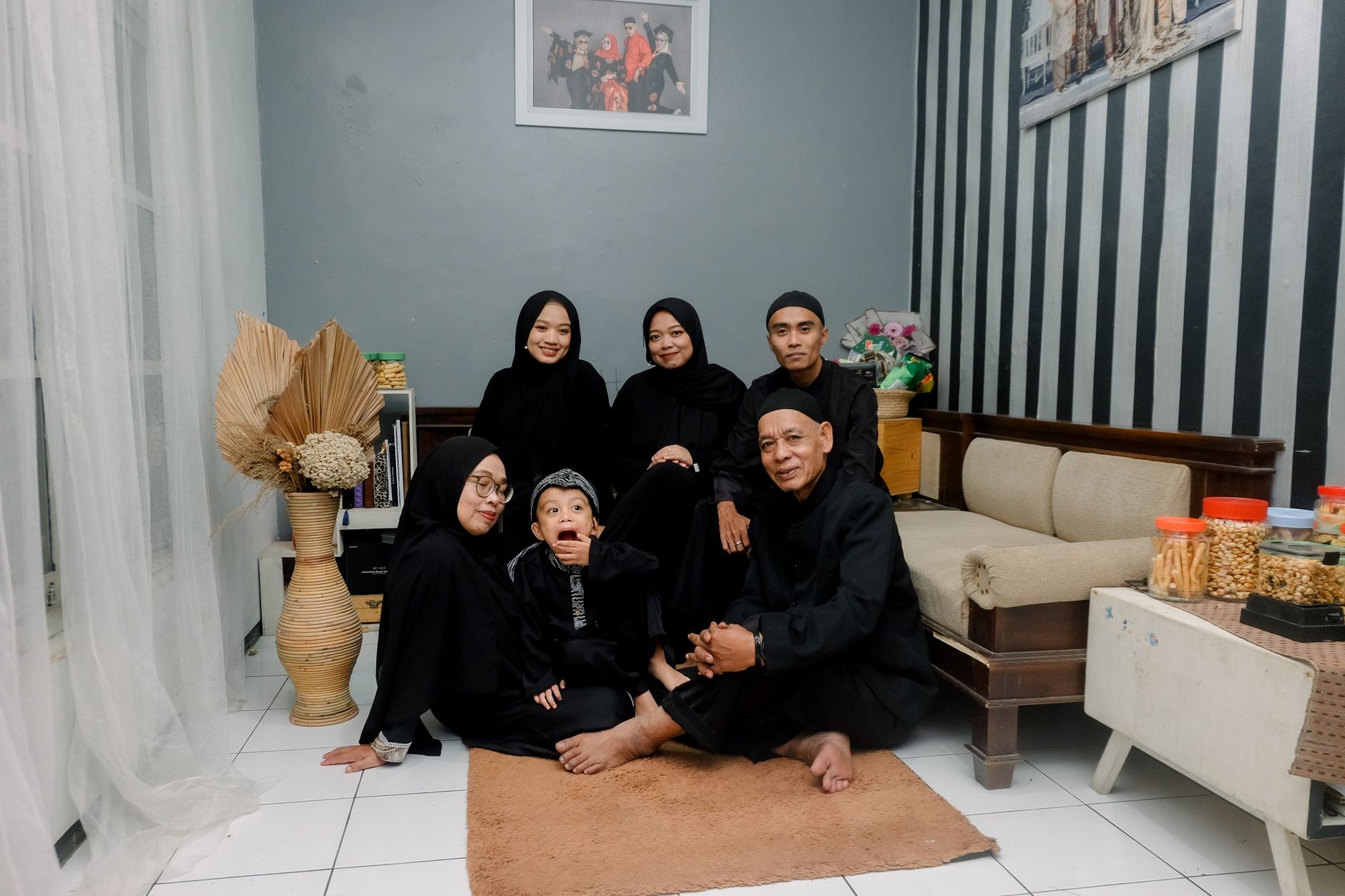 Polisi Mulai Selidiki Penjarahan Rumah Sahroni hingga Sri Mulyani, Ini Fakta Terbarunya 1 Polisi Mulai Selidiki Penjarahan Rumah Sahroni hingga Sri Mulyani, Ini Fakta Terbarunya