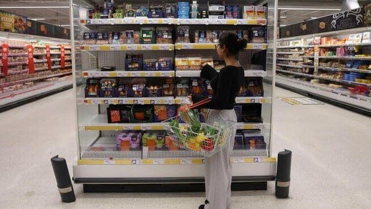 UK Retail Sales Fall in September UK Retail Sales Fall in September - retail sales
