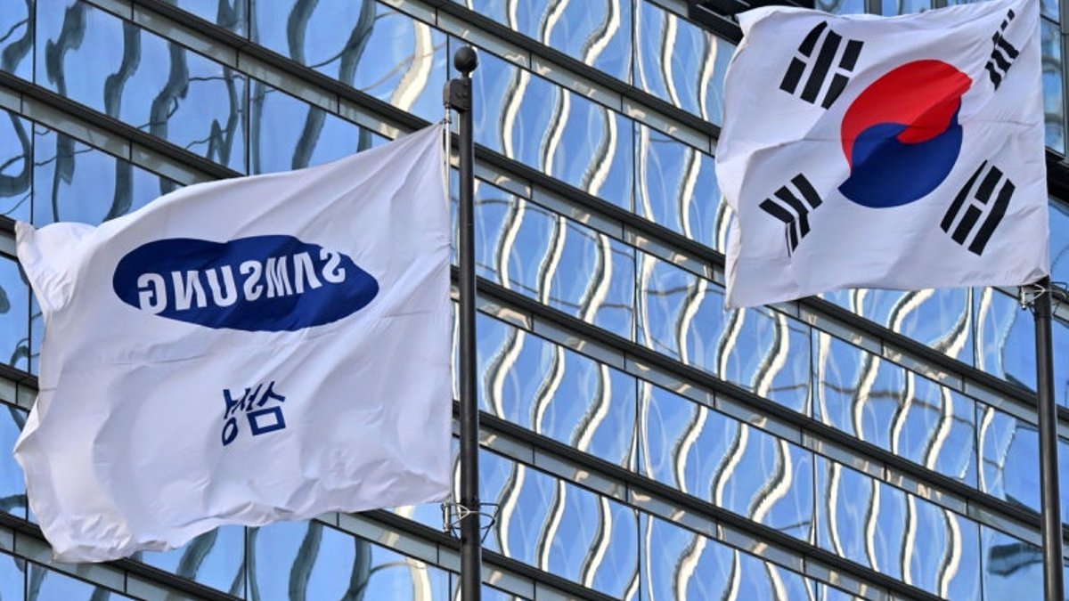 Samsung hits record $80 billion profit on AI chip boom Samsung Electronics headquarters in Seocho-gu, southern Seoul (Im Se-jun/The Korea Herald).