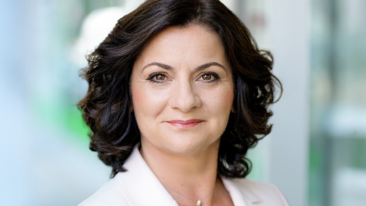 Companies take on more physical risk themselves Cornelia Meyer von Bremen, Belfor Europe.