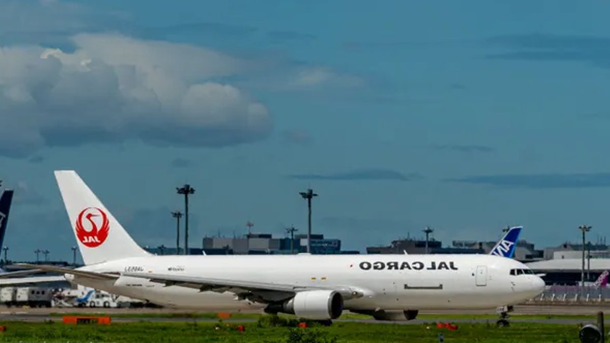 Nippon Express, Japan Airlines Launch AI-Driven Transpacific Freight Service - ai freight