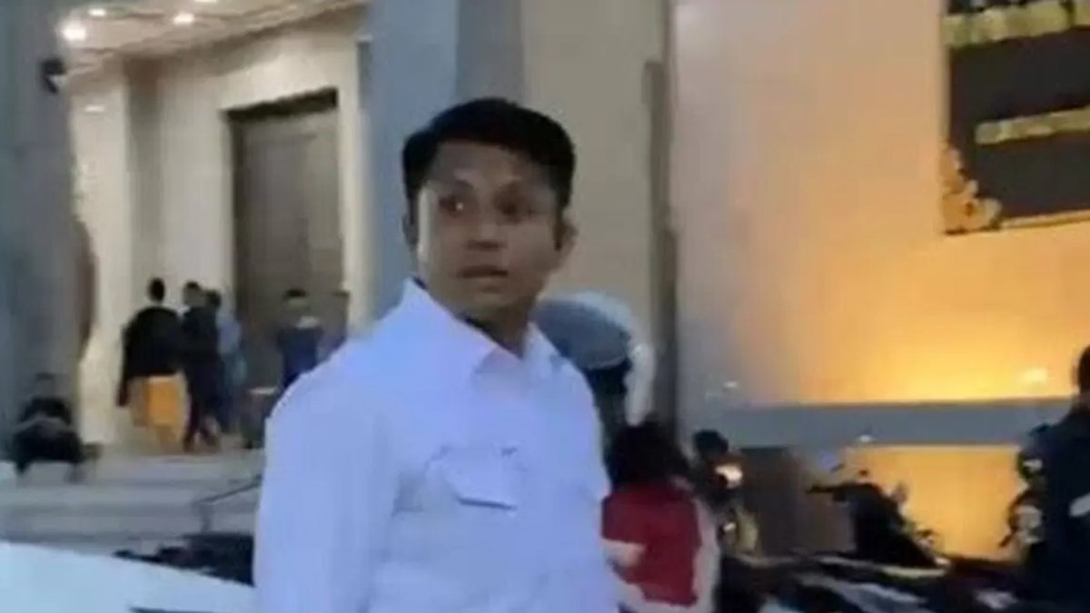 Ajudan Gubernur Kaltim Senggol Mahasiswa, Video Viral - ajudan gubernur kaltim