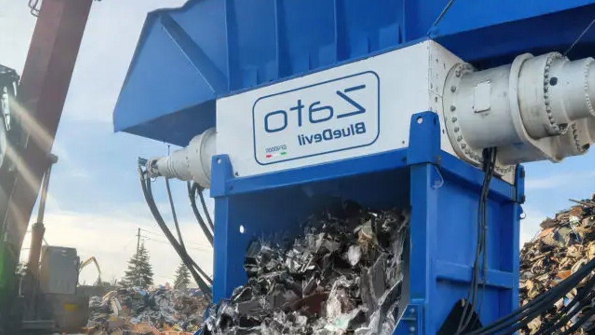 Attar Metals cuts shredder wear with new pre-shredder - shredder wear