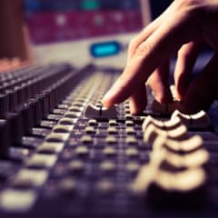 What does an audio engineer do? - CareerExplorer