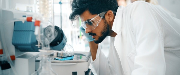 A Veterinary Pathologist specializes in diagnosing diseases found in animals.