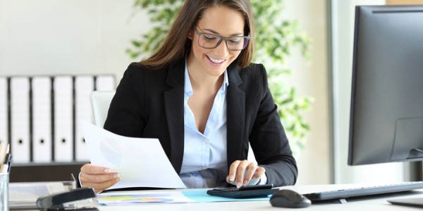 A money manager is someone who helps clients look after their investments and suggests ways in which to grow the investments so that the clients can reach their financial goals.