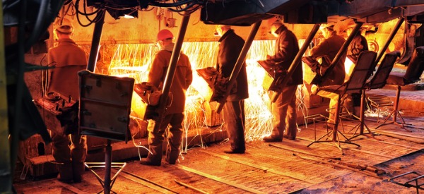 A molding and casting worker molds and casts material. The material that is molded and casted depends on the type of industry a person chooses to enter, as industries can vary enormously.