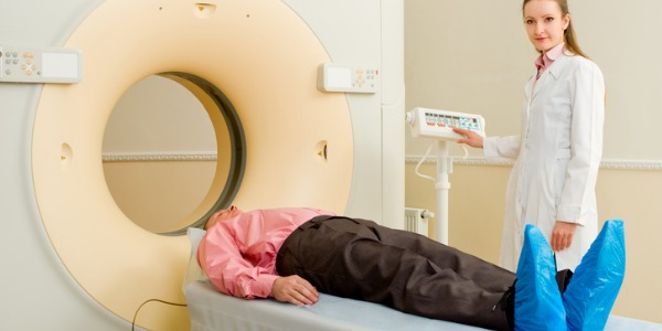 A magnetic resonance imaging technologist, also often referred to as an MRI technologist, is a person who operates a magnetic imaging machine and works in conjunction with a radiologist.
