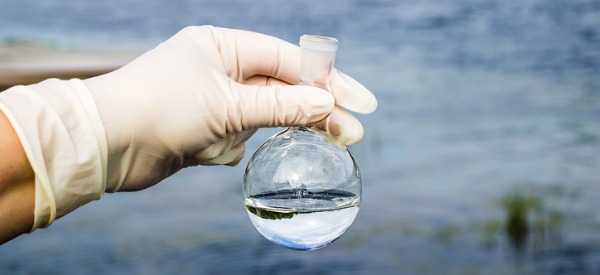 A hydrologist studies water and the water cycle. They use their expertise to solve problems in the areas of water quality or availability.