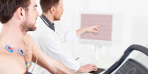 What does a cardiovascular technologist and technician do ...