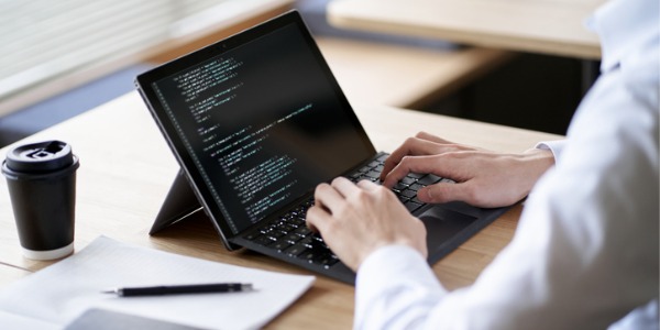 What does a computer engineer do? - CareerExplorer