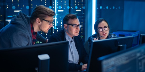 A SOC manager overseeing the work of two SOC analysts.