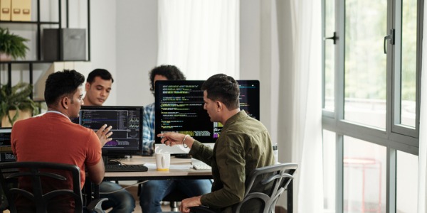 What does a devops developer do? - CareerExplorer